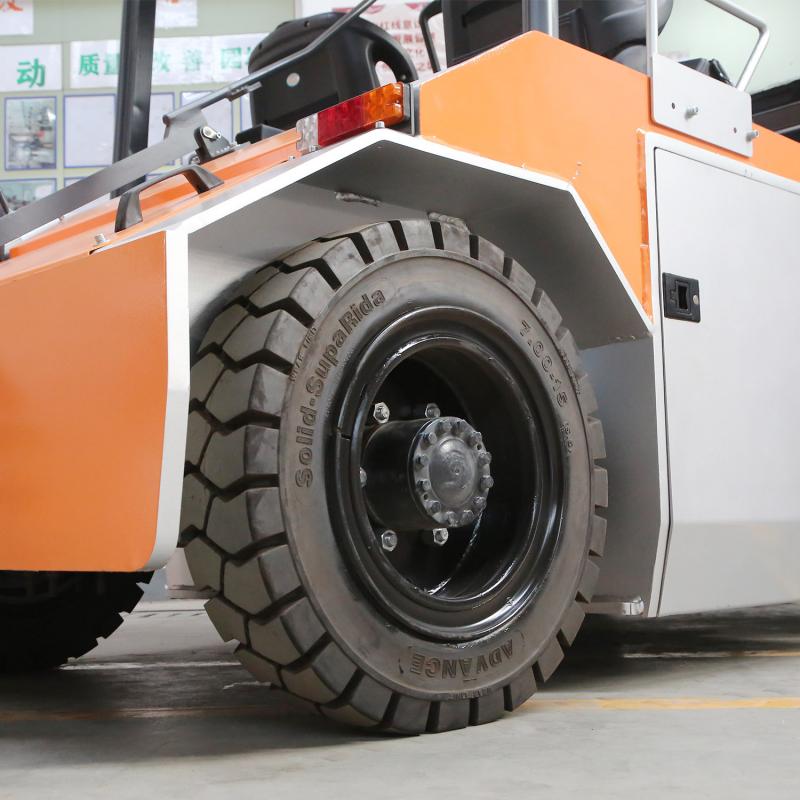 Zowell 25000kg electric towing tugger