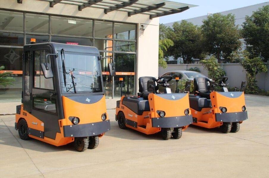 Zowell 6 Ton Electric Tow Tractor with Full Closed Cabin