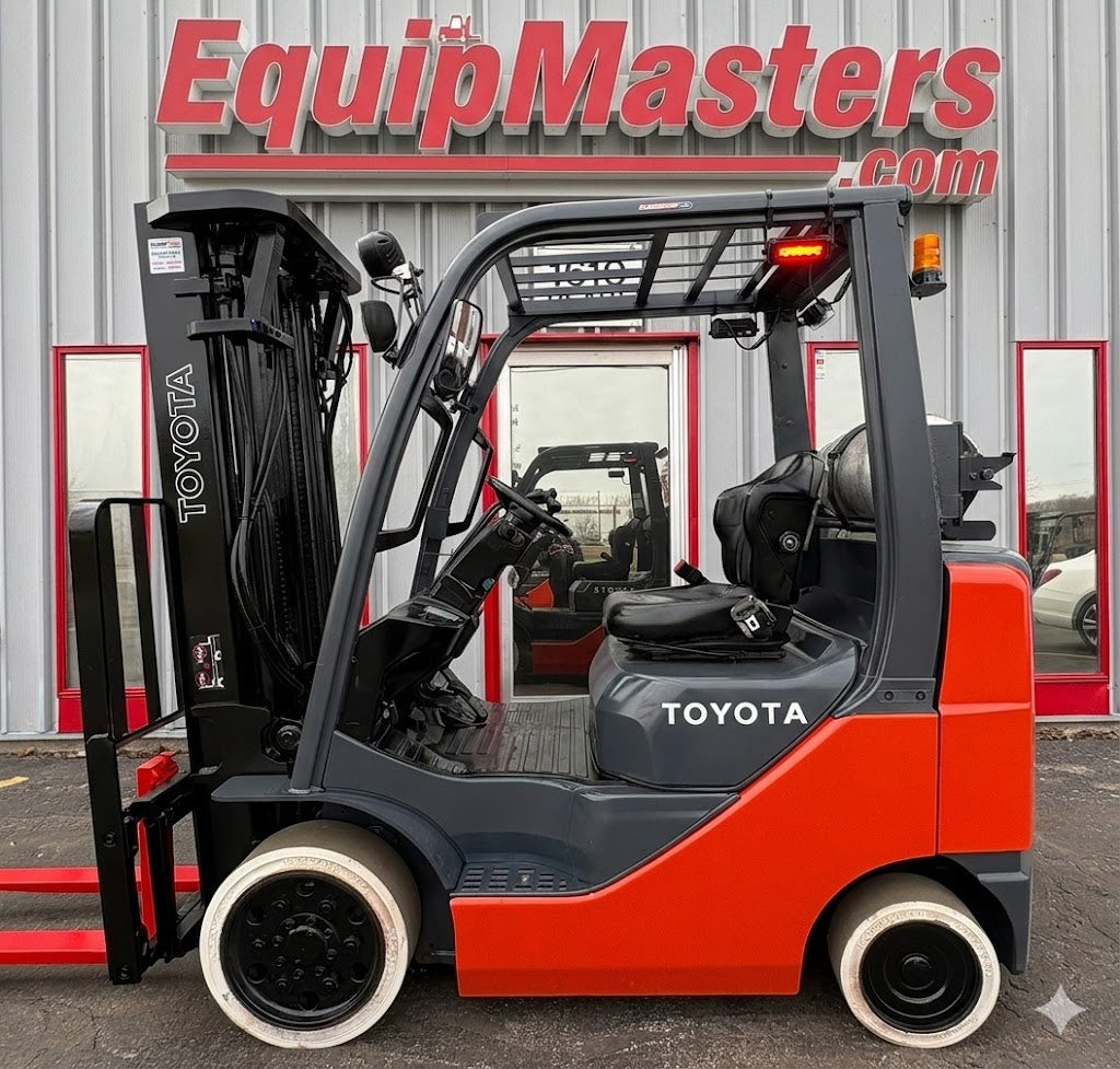 TOYOTA 8FGCU25 CUSHION TIRE 5000LB FORKLIFT WITH NON-MARKING TIRES